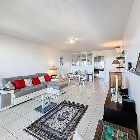 Apartment Le Grand Parc-13 By Interhome Saint Aygulf
