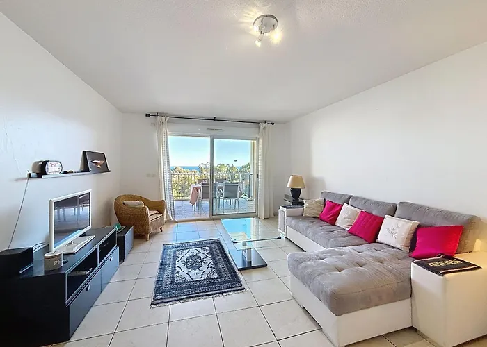 Appartement Le Grand Parc-13 By Interhome Saint Aygulf