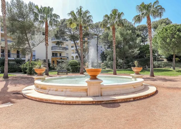 Le Grand Parc-13 By Interhome Appartement Saint Aygulf